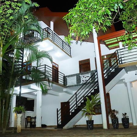 Forest View Home Stay Anuradhapura Exterior photo