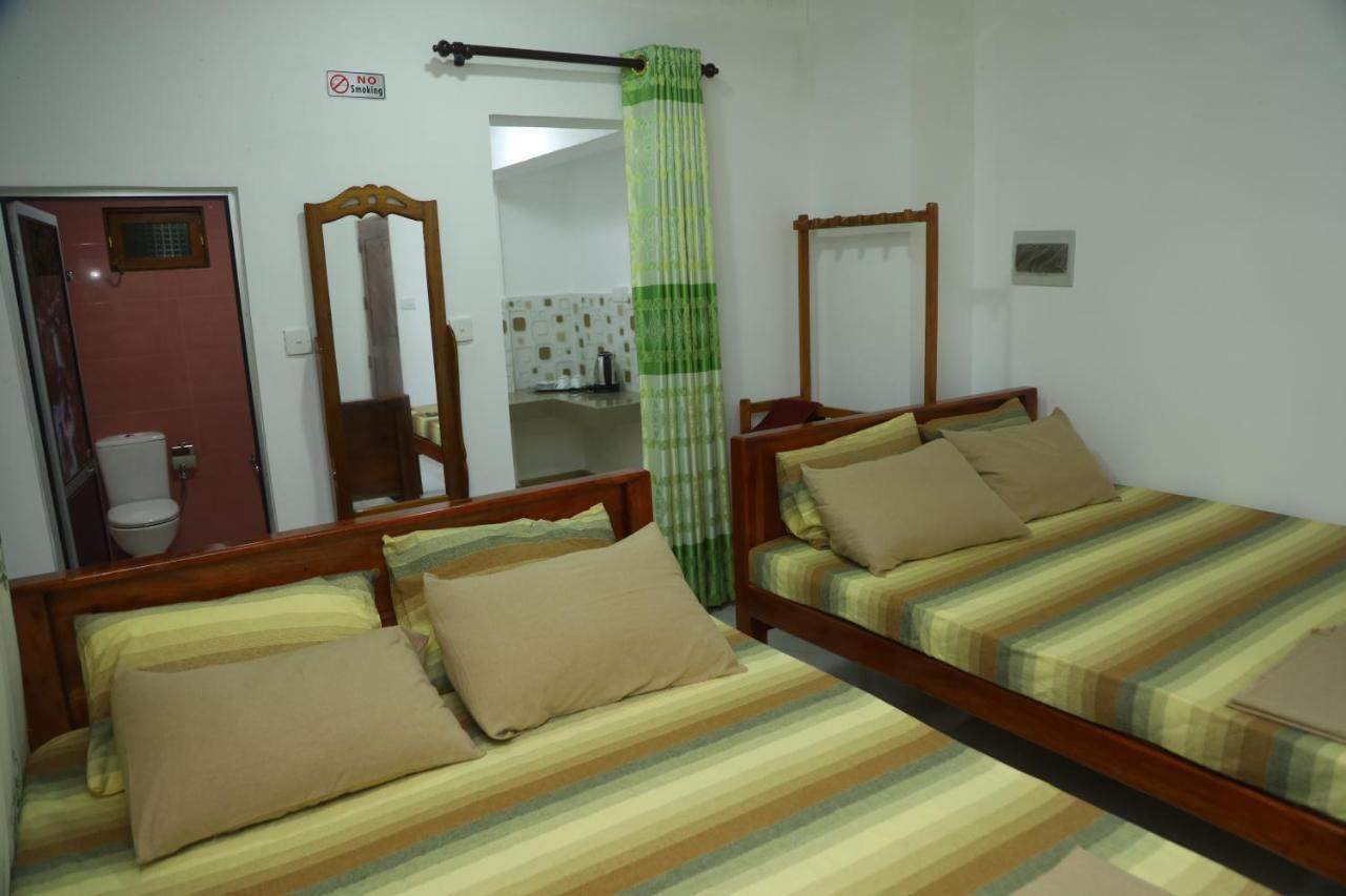 Forest View Home Stay Anuradhapura Exterior photo